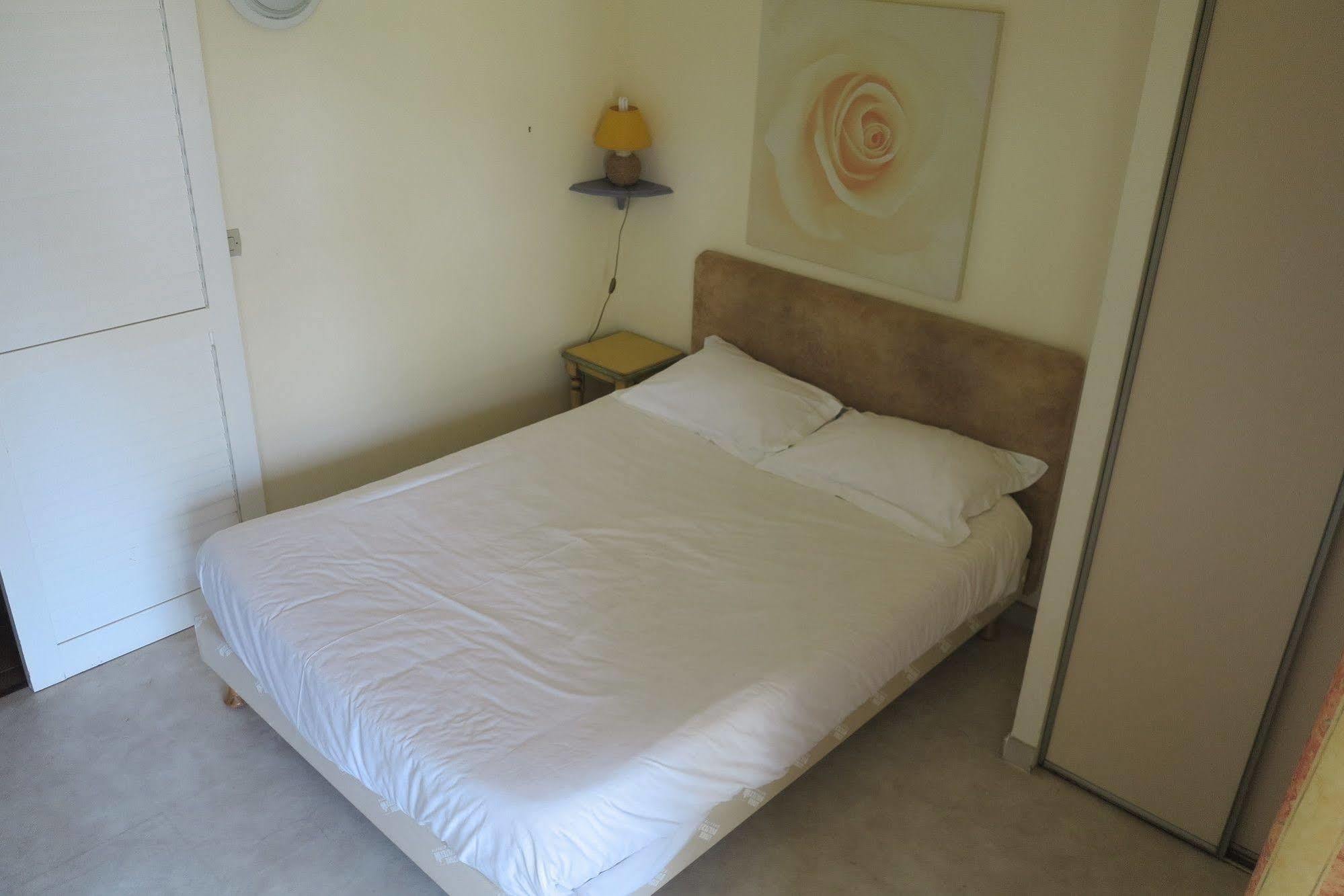 Le Thimothée : Hôtel&studios Hotel Saint-Raphaël